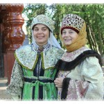 Olga et Katia Chichigin- Guides francophones à Saint-Pétersbourg